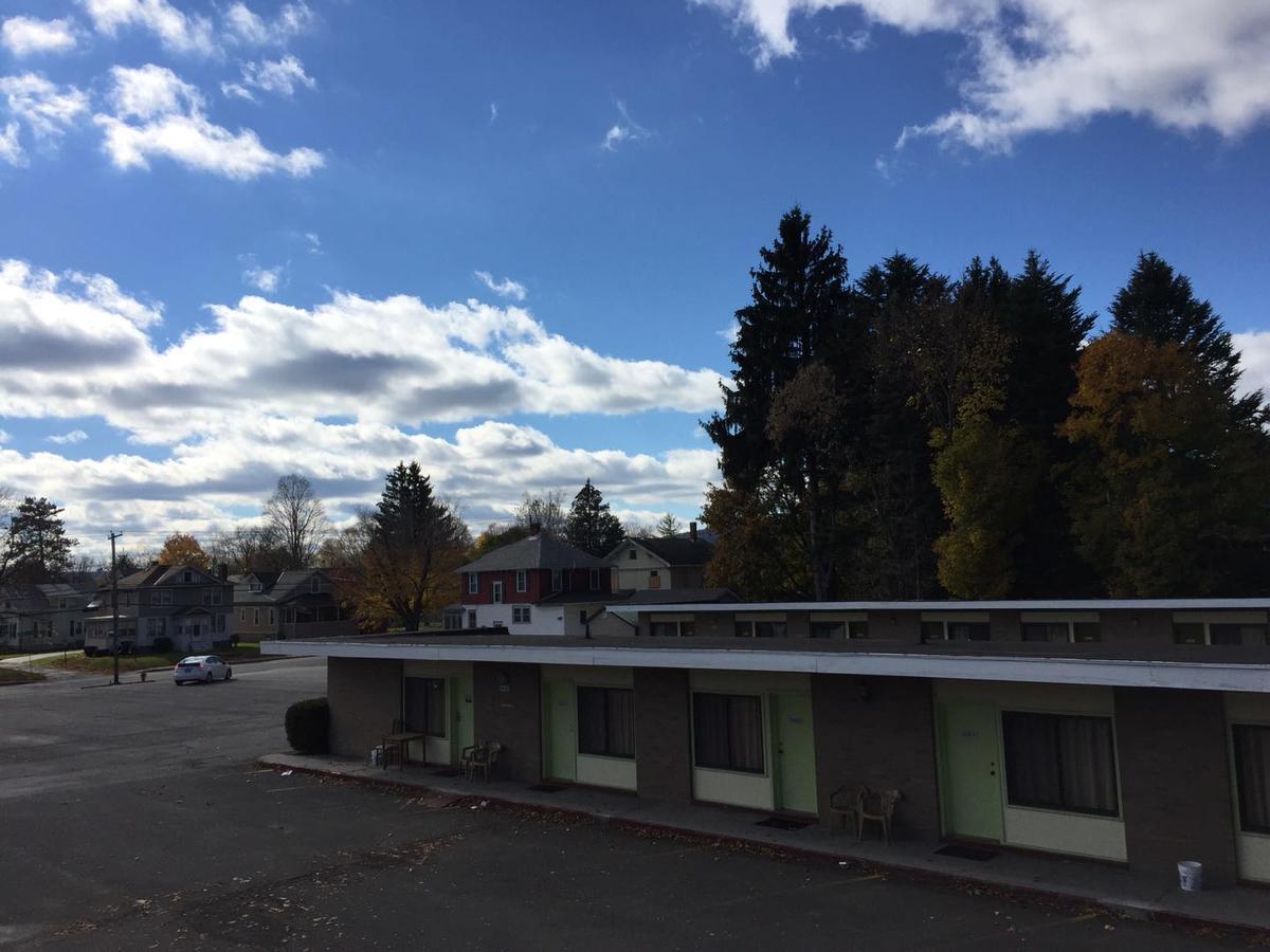Motel 88 Oneonta Exteriör bild